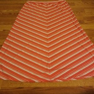 Women plus maxi skirt 3x